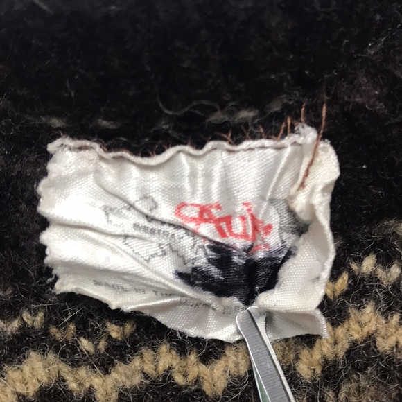 Westray Sweater - Picture 2 of 2